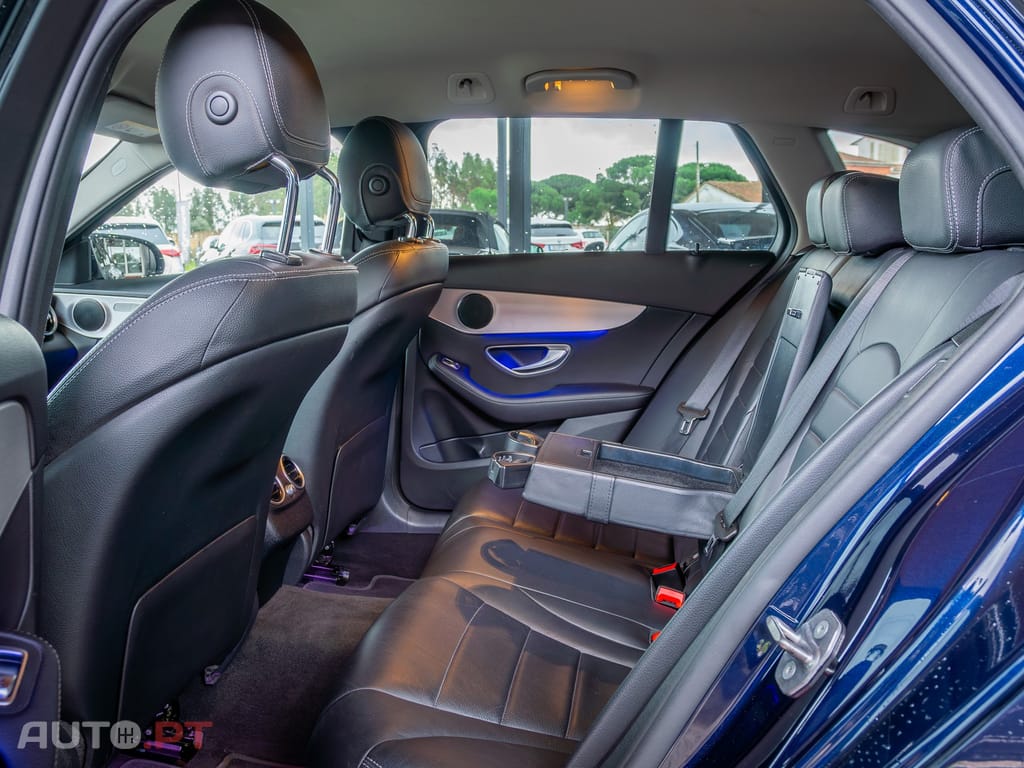 Mercedes-Benz C 300 de Avantgarde