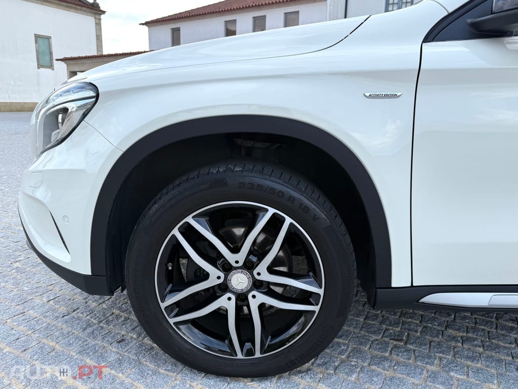 Mercedes-Benz GLA 180 d Style