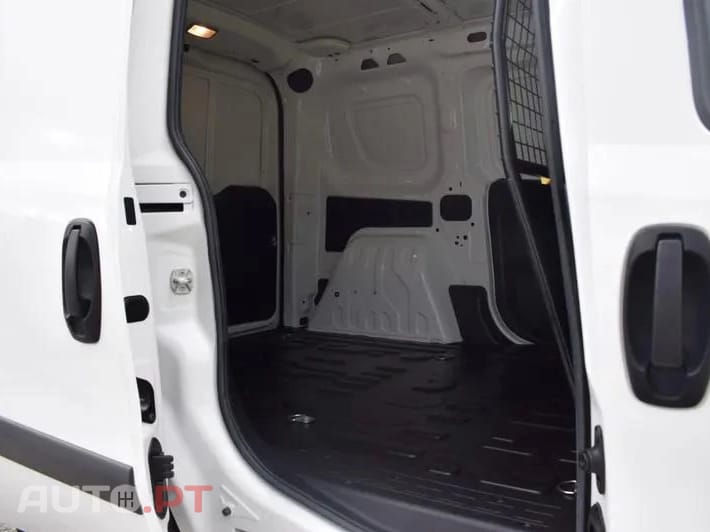 Fiat Doblo Cargo 1.3 M-Jet Easy Van 3L