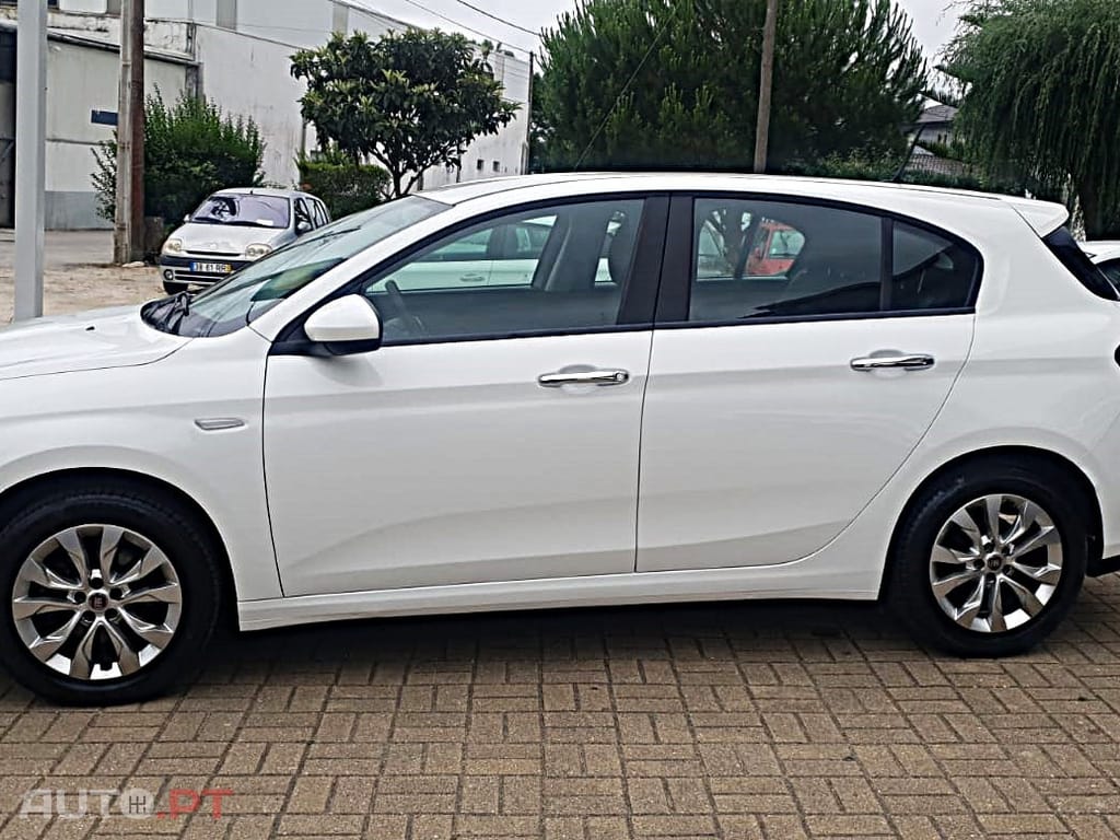 Fiat Tipo 1.3 M-Jet Lounge