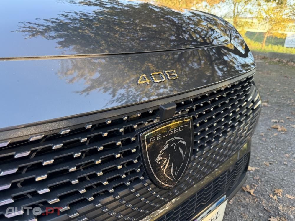 Peugeot 408 1.6 Hybrid GT e-EAT8