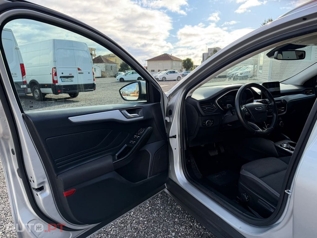 Ford Focus SW 1.5 TDCi EcoBlue Connected Aut.