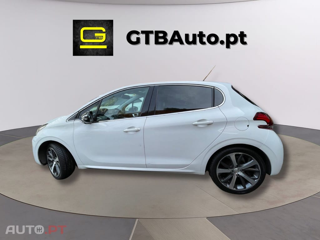 Peugeot 208  1.2 e-THP Féline