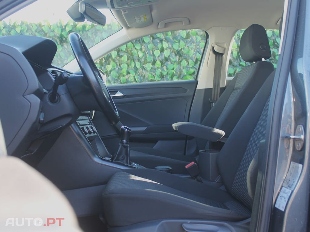 Volkswagen T-Roc 1.0 TSI