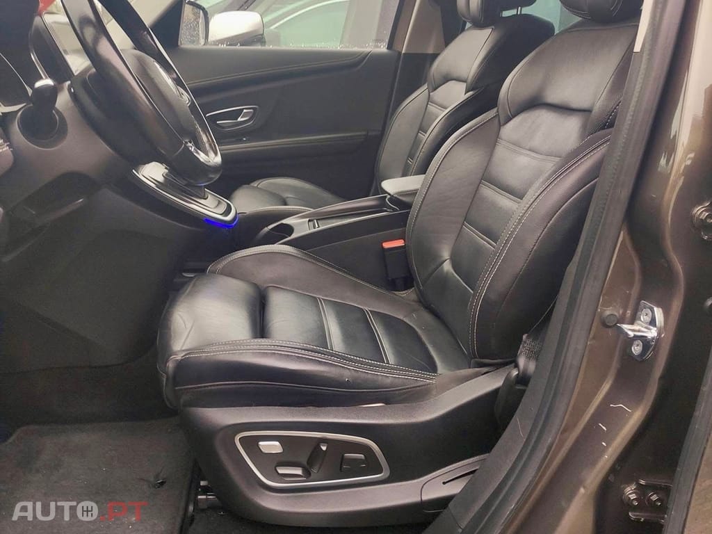 Renault Grand Scénic 1.6 dCi Bose Edition EDC SS