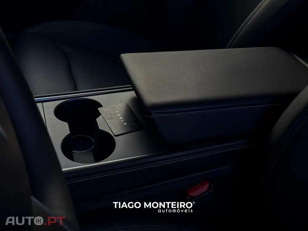 Tesla Model Y Tração Traseira