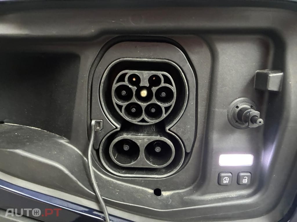 Renault 5 E-Tech Confort Techno