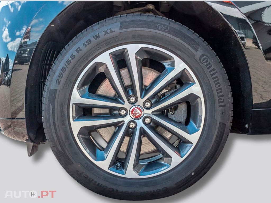 Jaguar F-Pace I.V.A DEDUTIVEL F-PACE P400e AWD S 