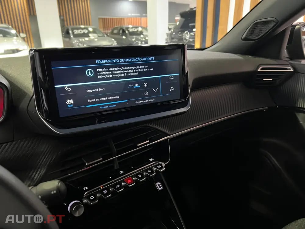 Peugeot 2008 1.2 PureTech Style