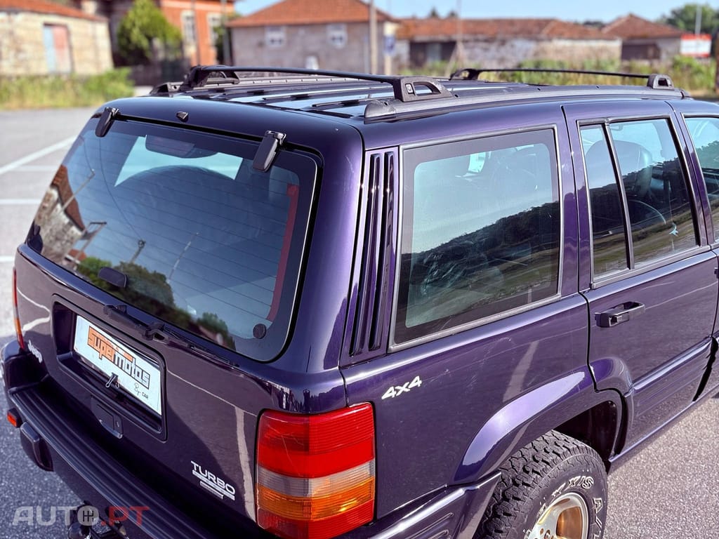 Jeep Grand Cherokee 2.5 TD Official
