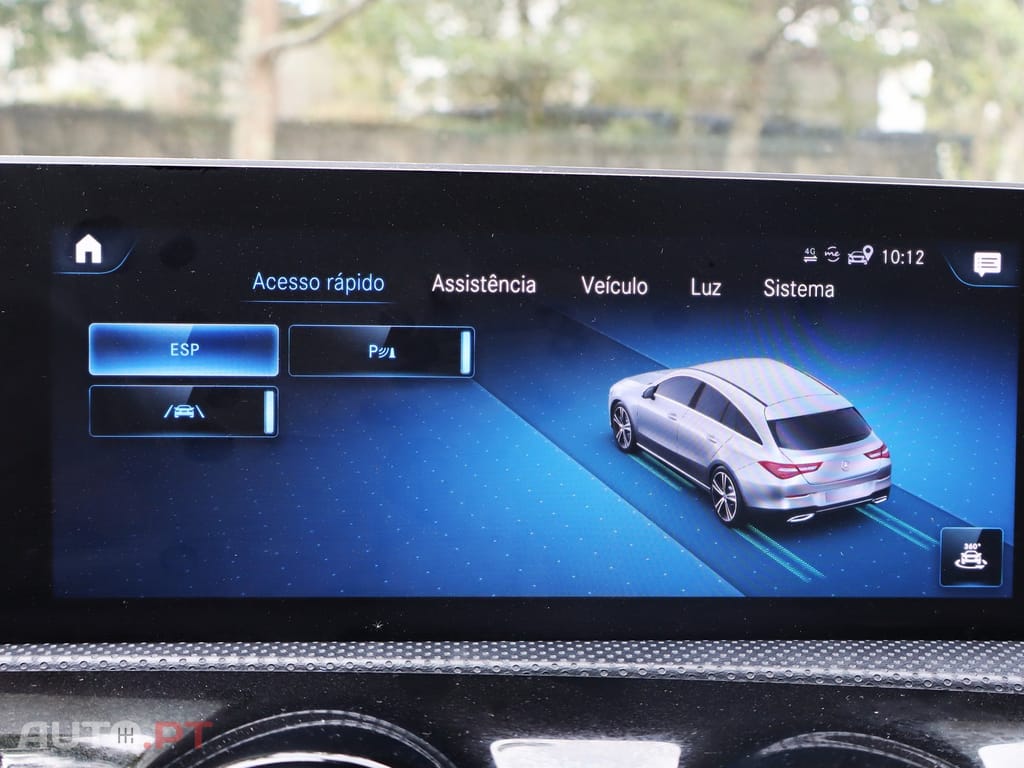 Mercedes-Benz CLA 180 d shooting brake AMG-Line Auto.