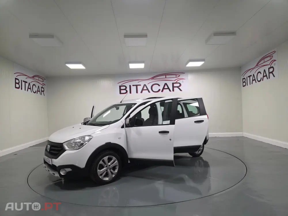 Dacia Lodgy 1.2 STEPWAY