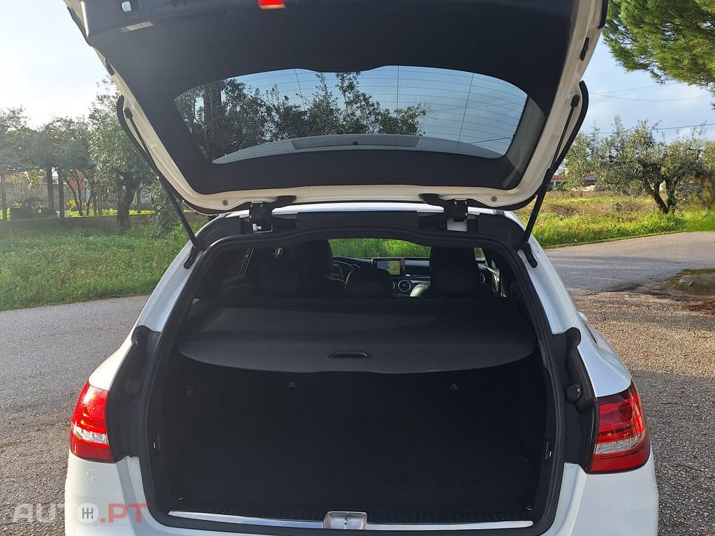 Mercedes-Benz C 250 BlueTec AMG Line Auto