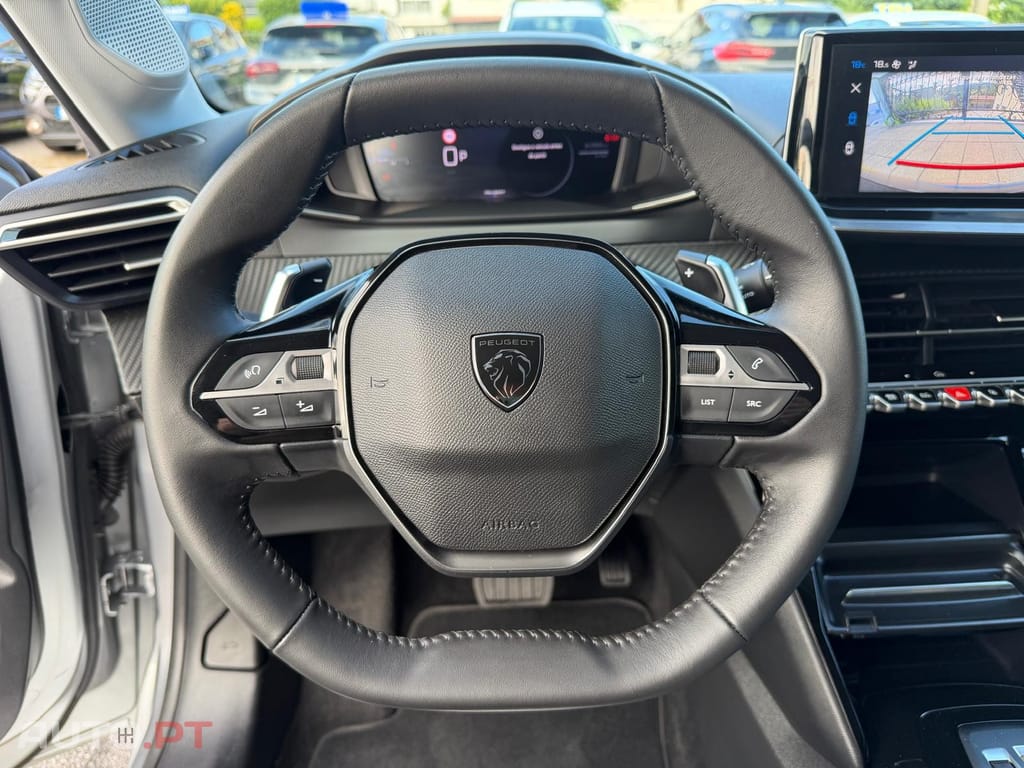 Peugeot 208 1.2 Hybrid Allure e-DCS6