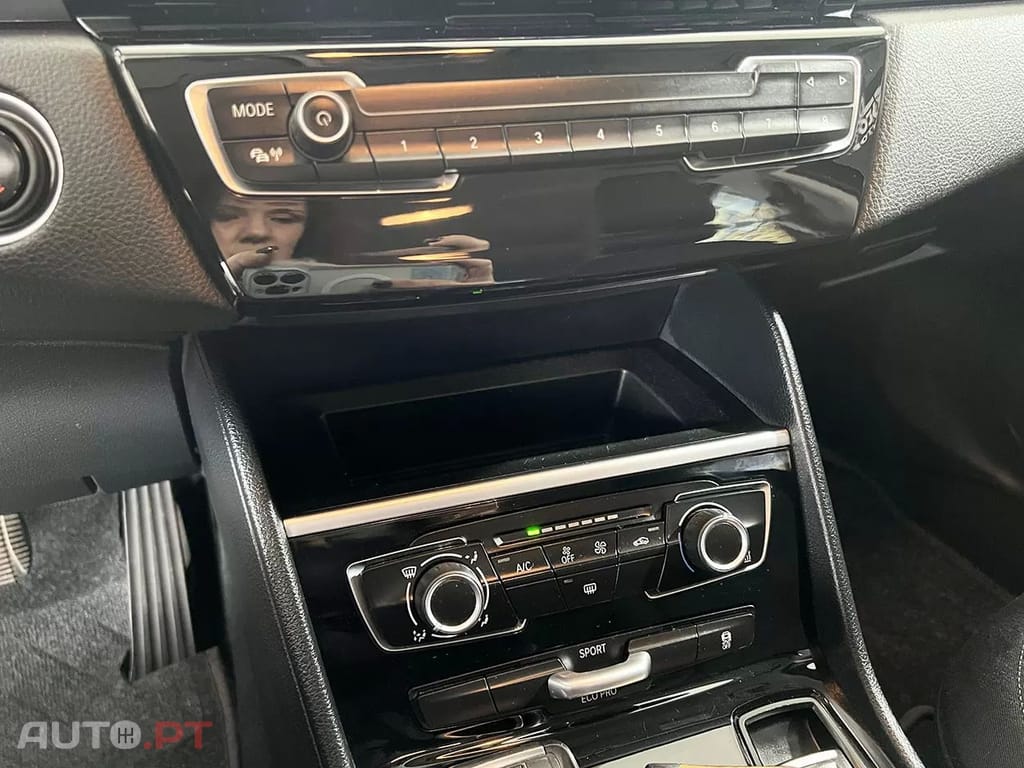 BMW 214 d Advantage