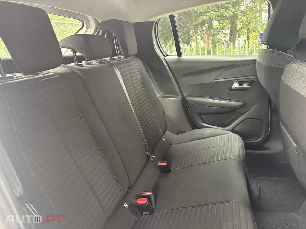Peugeot 208 1.2 PureTech SE Style