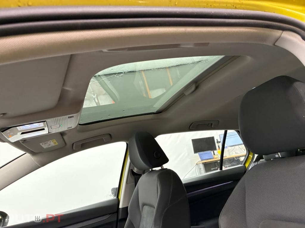 Volkswagen Golf 1.5 eTSI OPF Style DSG