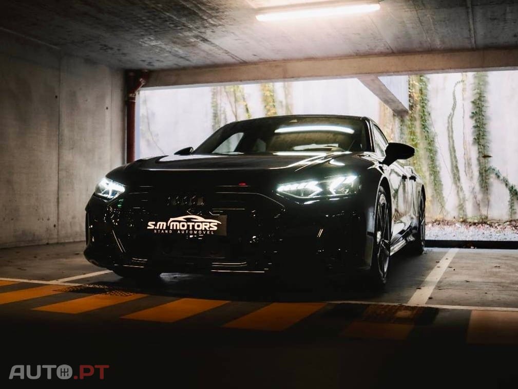 Audi E-Tron GT quattro