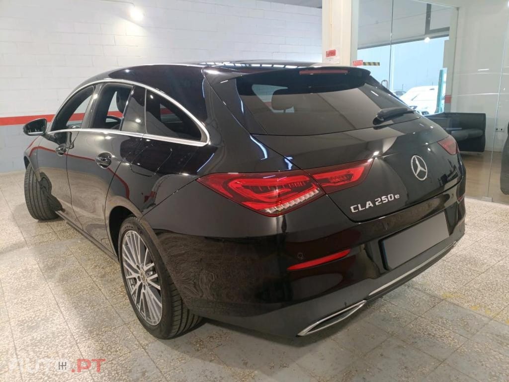 Mercedes-Benz CLA 250 e Shooting Brake Style Plus