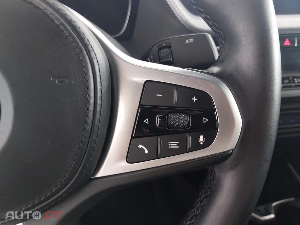 BMW 216 d Pack Desportivo M