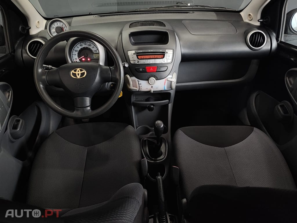 Toyota Aygo 1.0 AC (nacional)