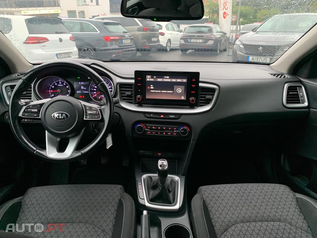Kia Ceed 1.0 T-GDi Urban