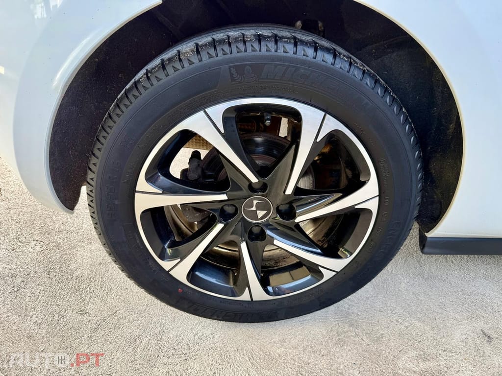DS DS3 1.2 PureTech Sport Chic