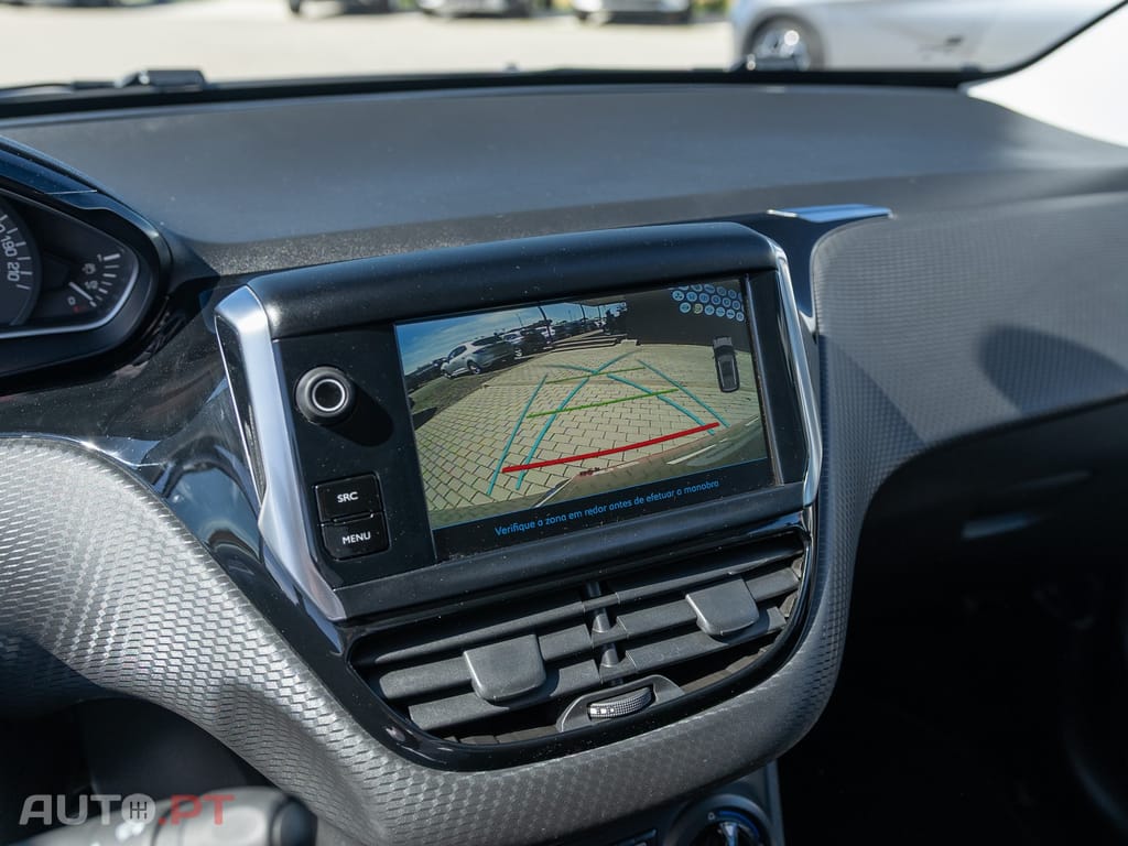 Peugeot 2008 1.2 PureTech Style