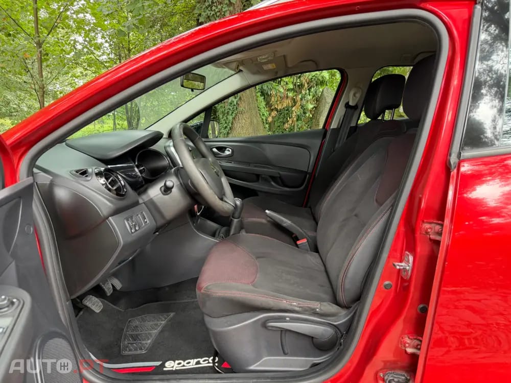 Renault Clio Sport Tourer ND