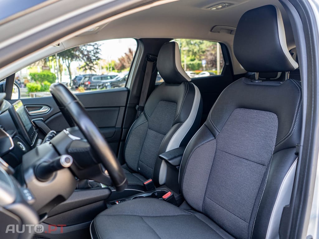 Renault Captur 1.0 TCe Exclusive