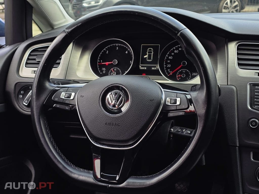 Volkswagen Golf 1.6 TDi Confortline