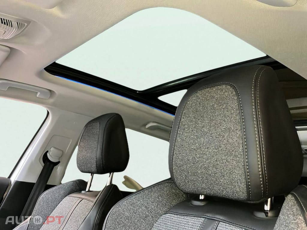 Peugeot 3008 1.5 BlueHDi Allure EAT8