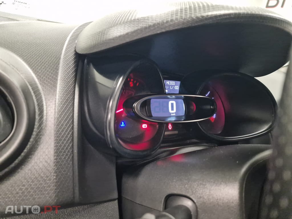 Renault Clio SOCIETE 1.5 DCI ZEN IVA DEDUTIVEL