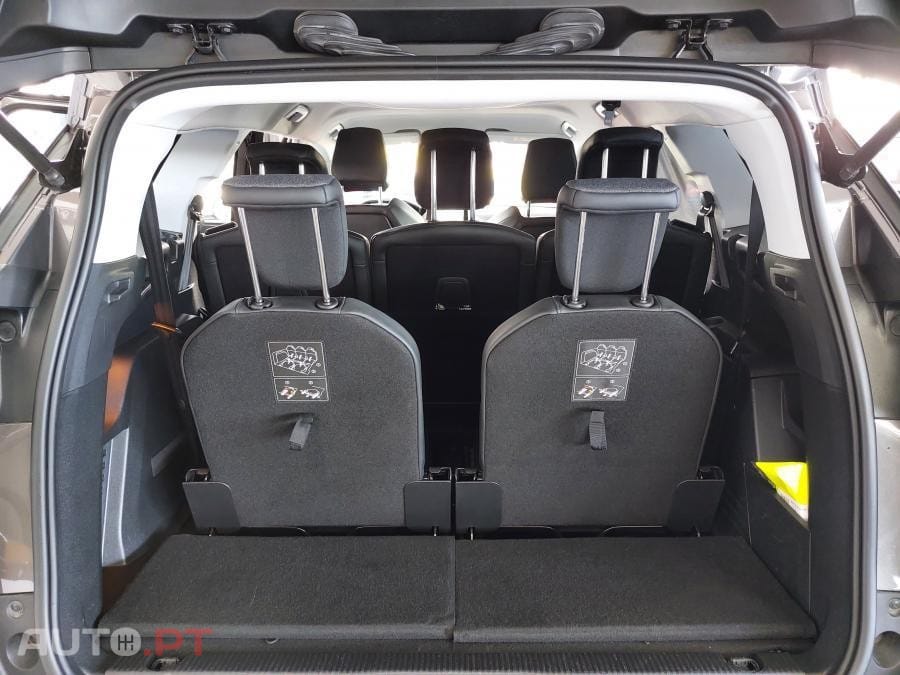 Peugeot 5008 1.5 BlueHDi Allure