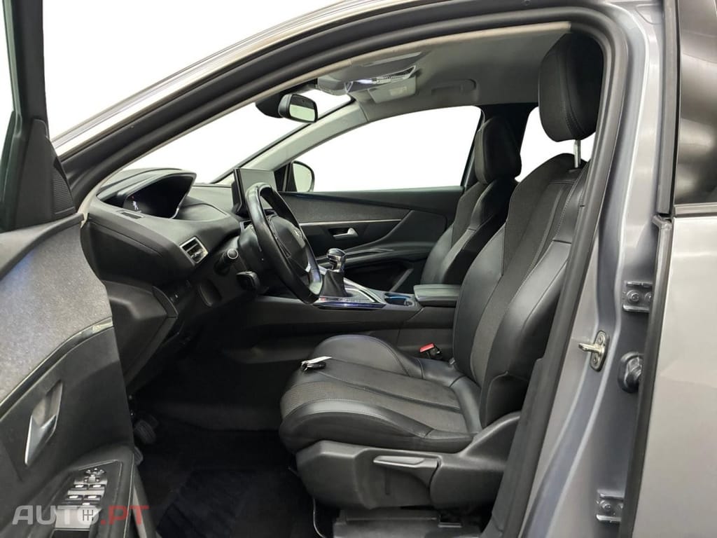 Peugeot 3008 1.2 PureTech Allure Pack