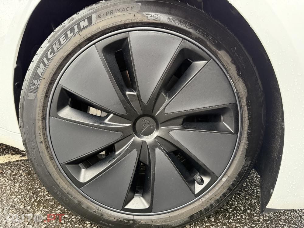 Tesla Model 3 Long Range AWD Dual Motor