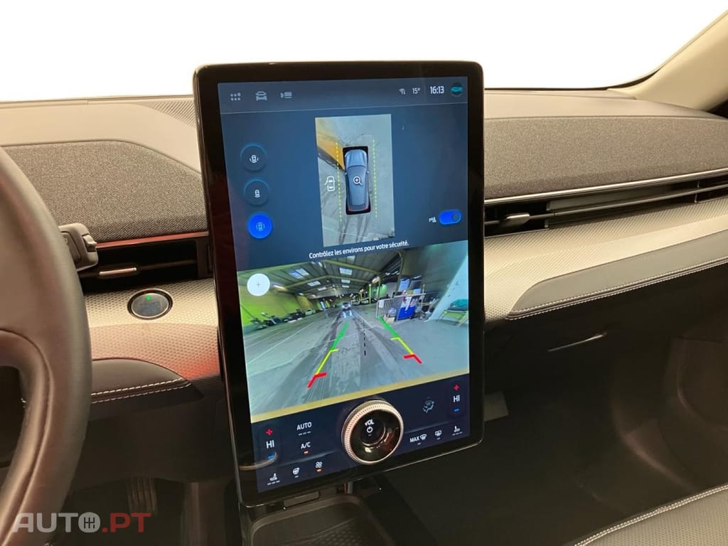 Ford Mustang Mach-E Standard Range