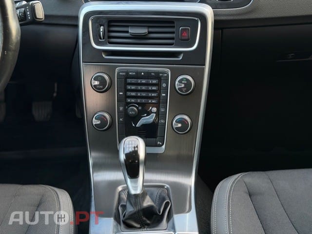 Volvo S60 2.0 D4 Momentum