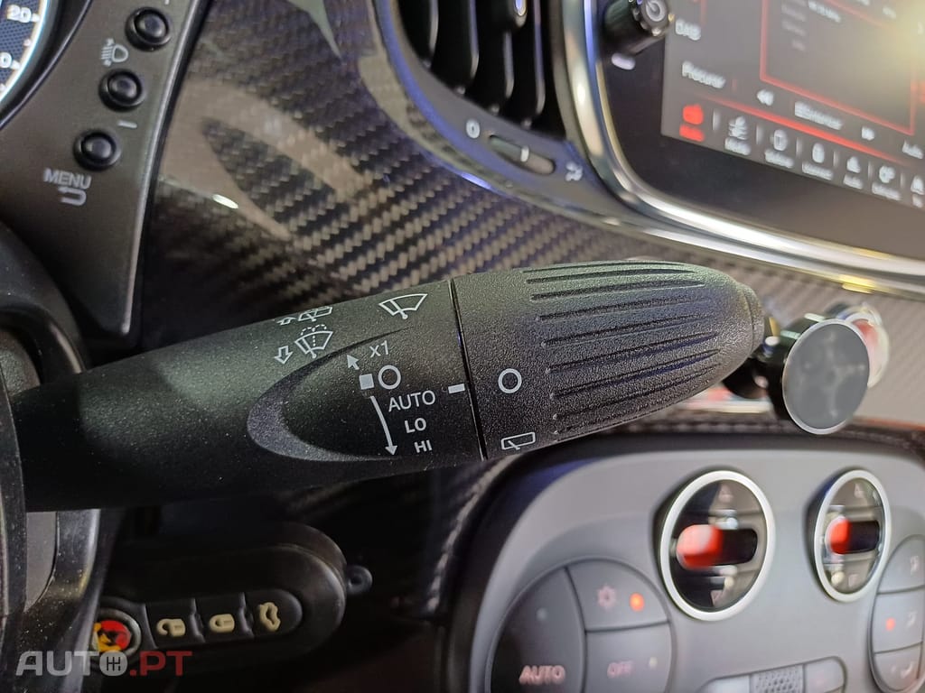 Fiat 500 Abarth 595 Competizione 70 anos