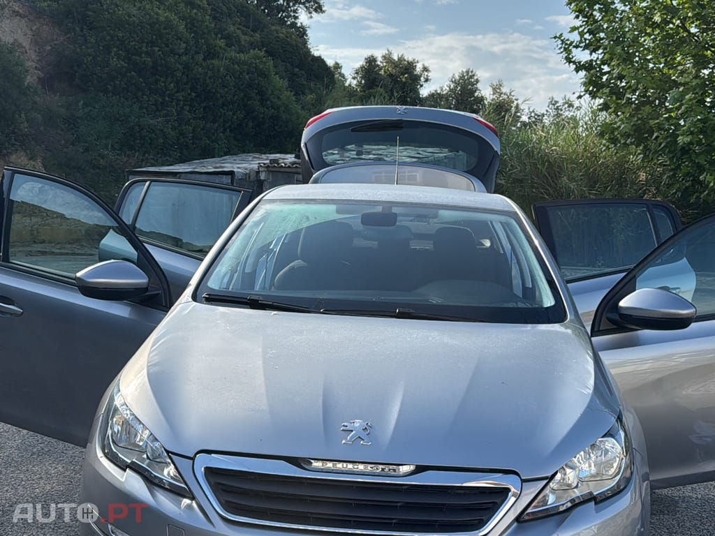 Peugeot 308 1.2