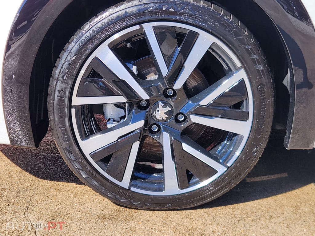 Peugeot 208 1.5 BlueHDi GT Pack