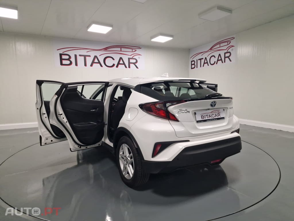 Toyota C-HR 1.8 Hybrid Comfort