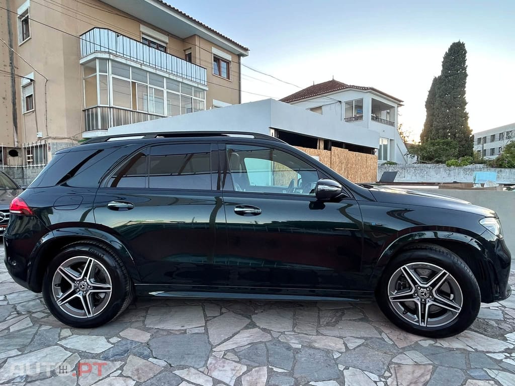 Mercedes-Benz GLE 350 de 4 Matic 9G Tronic AMG Line