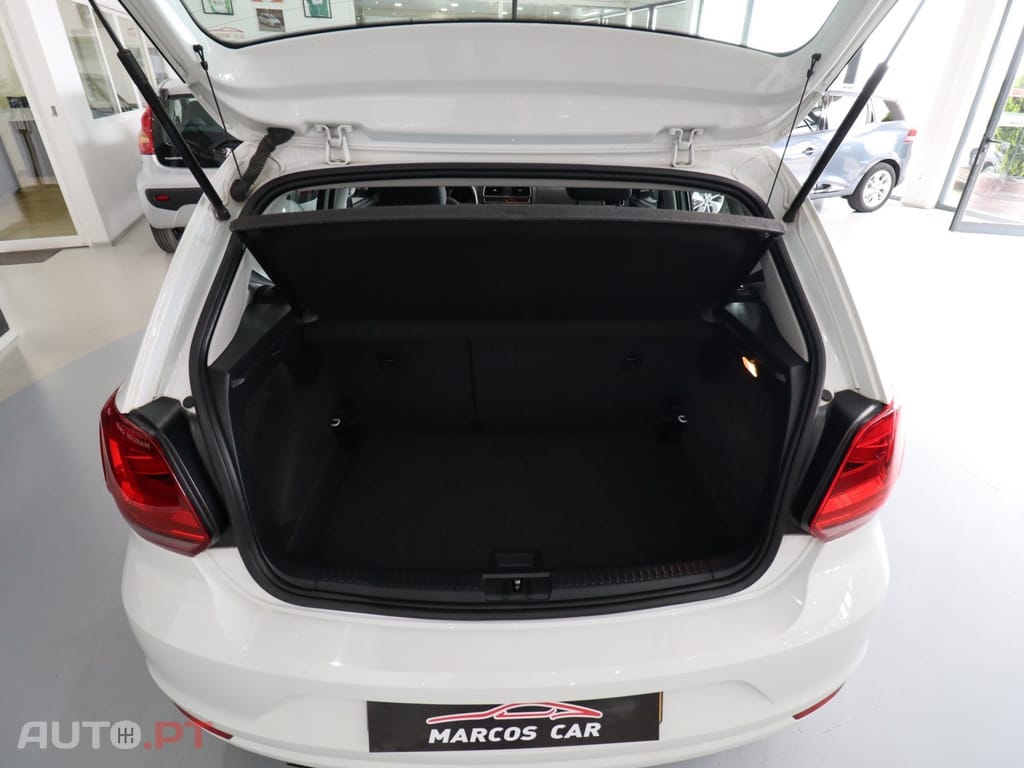 Volkswagen Polo 1.2 Confortline AC
