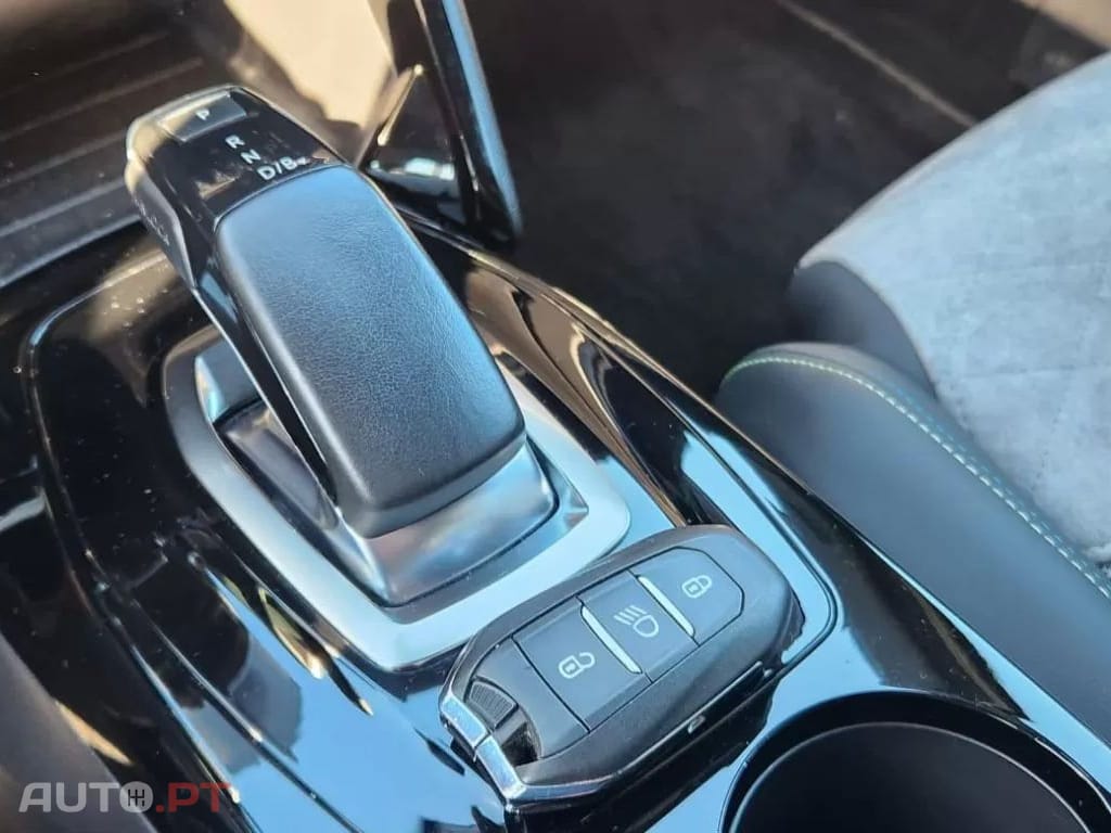 Peugeot E-2008 GT Line