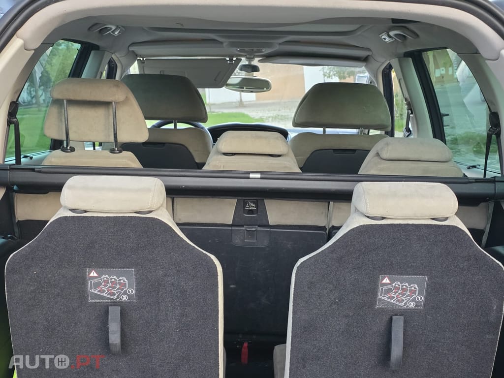 Citroen C4 Grand Picasso 1,6 HDi 110 Cv's EXCLUSIVE CX.AUTOMATICA E SEQUÊNCIAL