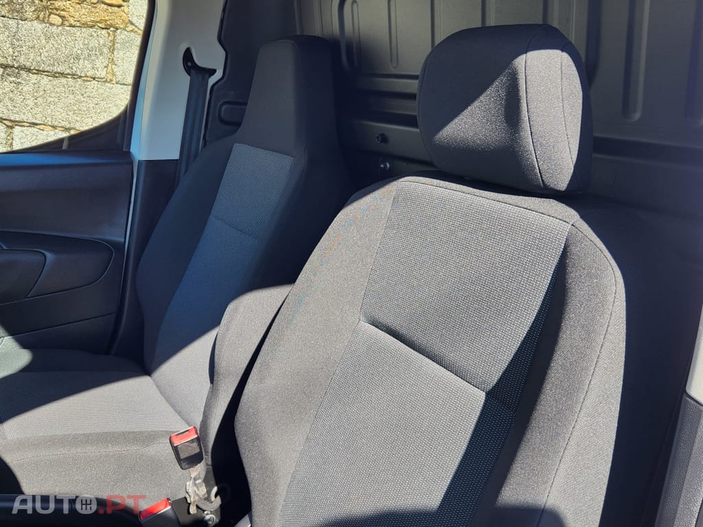 Peugeot Partner 1.5 BlueHDi M Standard
