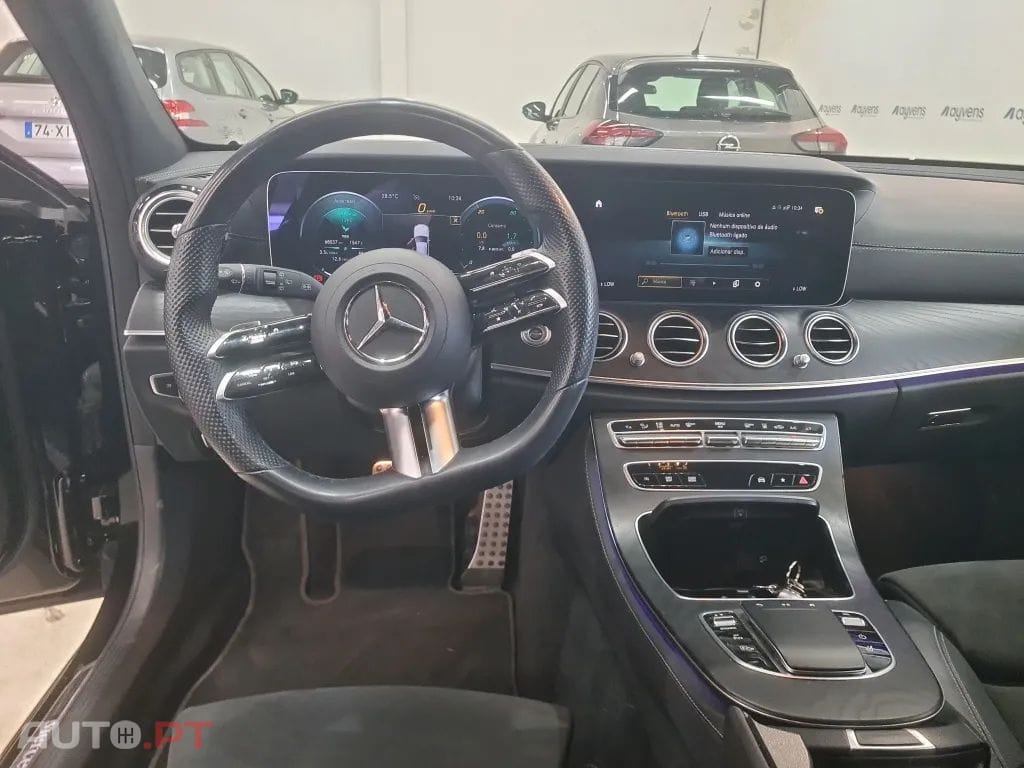 Mercedes-Benz E 300 de AMG Line