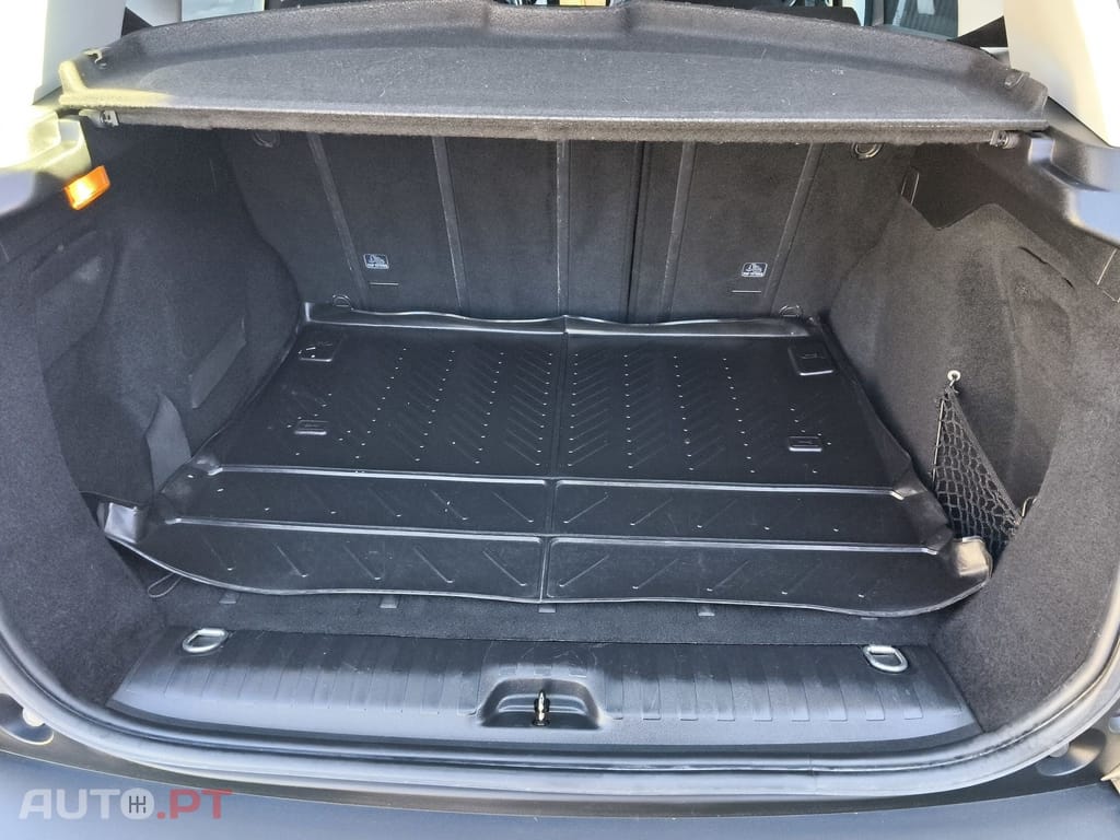 Peugeot 2008 1.6 e-HDi Allure 2-Tronic