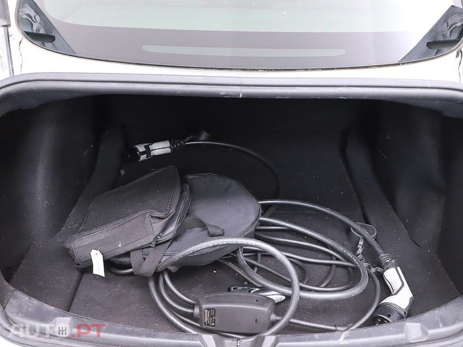 Tesla Model 3 Standard RWD Plus